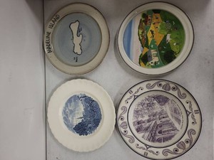 Mixed Decorative Plate & Tray Lot Souvenir Collector Pottery Glass