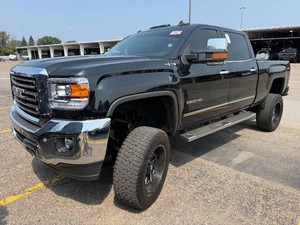 2015 GMC Sierra 2500HD SLT Crew Cab Duramax 4x4