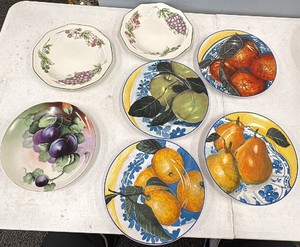 The Sakura Table Fruit Plates