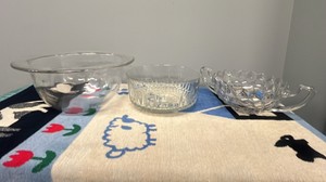 vintage glass serving bowl