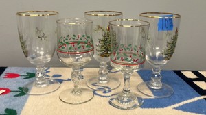 Vintage Holiday & Christmas Stemmed Wine Glasses