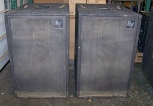 (PAIR) Electro-Voice EV MTL-2 Vintage Dual 18 Low-Frequency Manifold Technology Subwoofer Pro Audio Loudspeakers