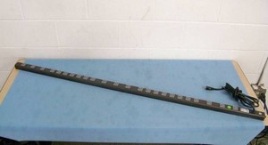 Middle Atlantic PD Slim-Series PD-2415SC-NS Professional  Commercial 24-Outlet 15 Amps Power Strip with 10 Cord