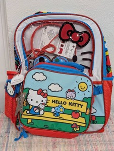 NWT Sanrio Hello Kitty Girls 4pc Backpack Set Lunch Box Headphones Water Bottle