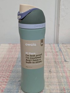 Owala 24 fl oz FreeSip Stainless Steel Water Bottle  - Misty Meadow