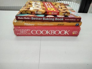 Lot of 4 Hardcover Cookbooks �� Culinary Arts Institute, Pillsbury 2009, Baker Betties & TOTS �� Spine Wear on One