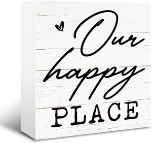 Happy Decor Signs, Farmhouse Home Dorm Decors, Family Room Decor, Living Room Decors for Tabletop, Shelf Decoration, Wooden Box Sign Decorative, Our Happy Place Sign, 5 5 1.2inches