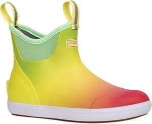 $22 Xtratuf Womens 6 In Ankle Deck Boot Size 9W