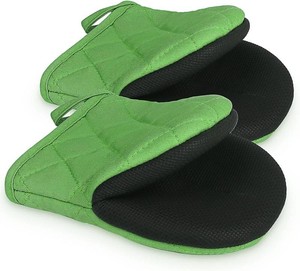 Short Oven Mitts, Heat Resistant 500 F, Silicone Grip Kitchen Gloves, Non-Slip for Baking, Grilling, BBQ, Machine Washable with Hanging Loop, 2-Pack Set, Dark Green