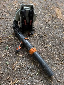 Backpack Leaf Blower - STIHL BR 700