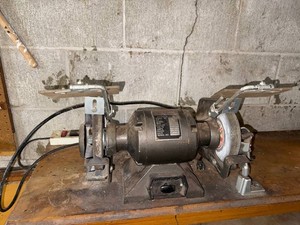 Bench Grinder - Duracraft 50-6 Industrial Rated 6 in 12 HP