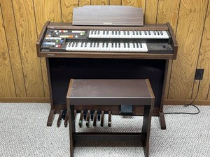 Electronic Organ - Technics Console With Bench & Pedals