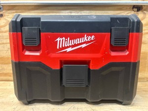 Milwaukee 2 Gallon WetDry Vacuum Cat No. 0880-20