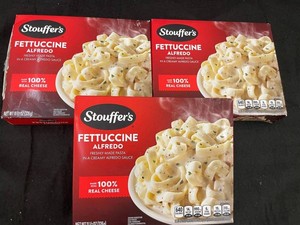 N - Stouffers Fettuccine Alfredo Frozen Meals (Lot of 3)