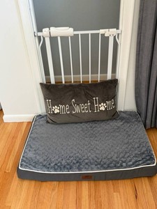 Figopage Pet Gate With StudioChic Home Cushion & Pillow