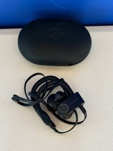 Beats Powerbeats Wireless Earphones With Case