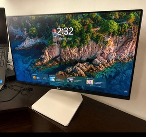 LG 27US500-W 27-Inch 4K UHD Monitor
