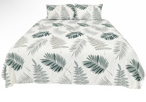Tropical Leaf Duvet Set With 2 Shams