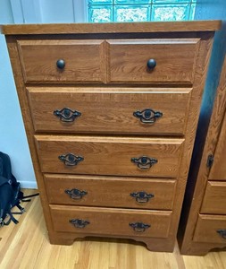 Oak 5-Drawer Chest of Drawers by Perdue Furniture
