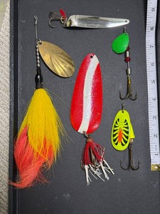 Large Size Fishing Lure Assortment (Lot of 5)