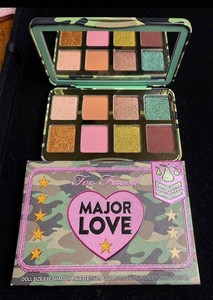 Too Faced Major Love Eye Shadow Palette