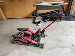 Craftsman MotorcycleATV 1500# Capacity Jack