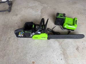 Greenworks Pro 80Volt Cordless 18 Chainsaw