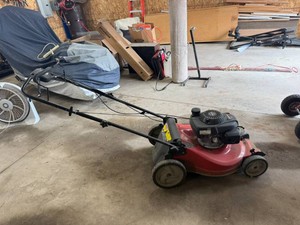 Jonsered 21 Self Propelled Mower with Honda Easy Start GCV 160 Motor