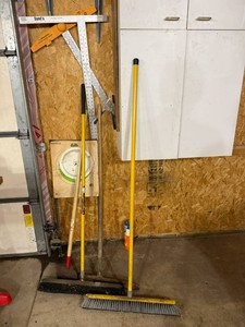 Push Brooms, Scraper & T Squares
