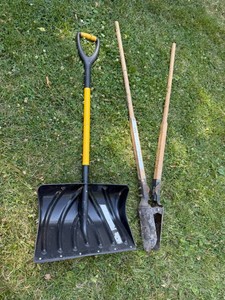 Post Hole Digger & Snow Shovel