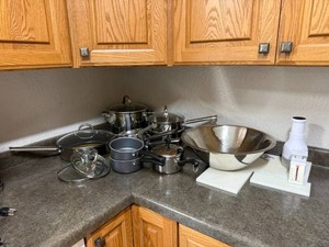 Mixing Bowl, Scale & Cookware