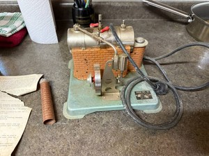 Vintage Jensen Model 70 Toy Steam Engine