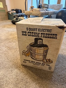 5 Quart Electric Ice Cream Freezer