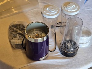 Big Boss Multi-Purpose Blender with Accessories - Powers On