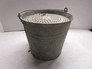 Metal Minnow Bucket