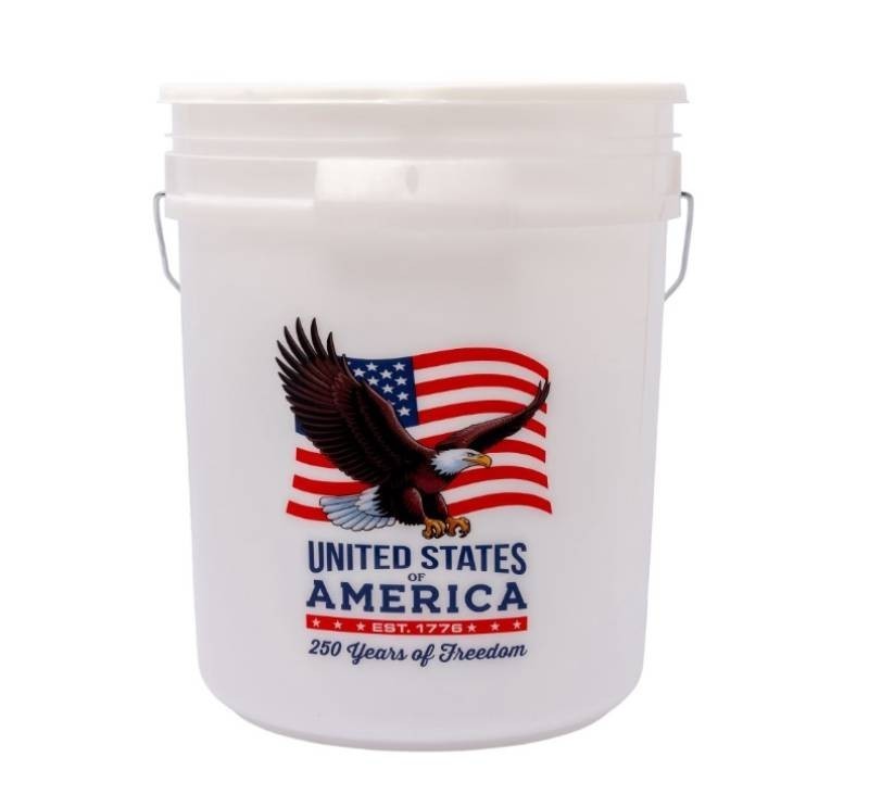 NEW Sams Club Americana 5 Gallon Bucket with Lid, 2 Pack