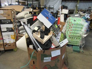 Pallet of Store Overstock and Ecommerce Product and Returns