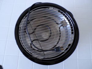 New - 13 Round Electric Grill (Use Inside or Out)
