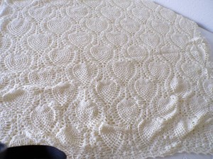 Afgan - Crochet Blanket 52 x 72 (Cream Colored)