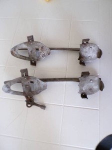 Antique Metal Ice Skates