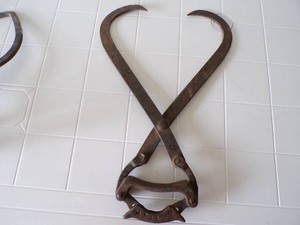 Antique Block Ice Tongs 18 12 Long