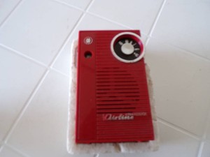 1960s Vintage Airline 6 Transistor Radio 9 Volt, 12 Volt Accessary Light