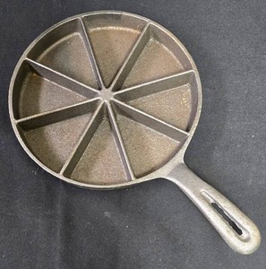 LL-BR - Cast Iron Cookware & Kitchen Mixed Lot