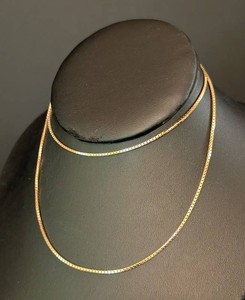 DR - 14K Gold Box Chain Necklace 24 in 8 Grams