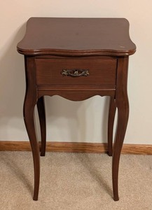 BR - Vintage Wood Side Table