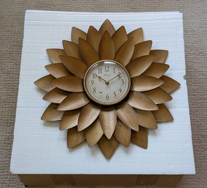 SR - Wall Clock - Infinity Instruments Sunflower 20in