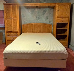 Queen Bedframe With Surround