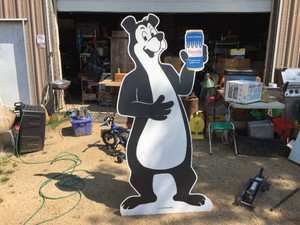 HAMMS BREWING - Folding Cardboard Bear Display
