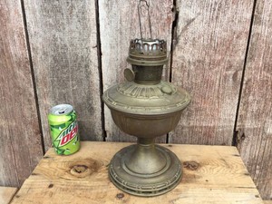 ALADDIN Model 8 Brass Oil Lamp