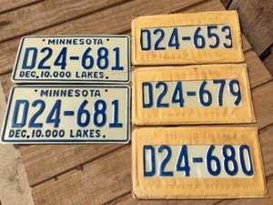 (4) Pair Vintage NOS Minnesota D License Plates - Dealer
